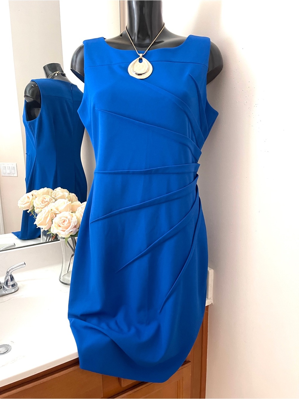 CALVIN KLEIN Solid Blue Women’s Dress Size 12 Pencil Dress Sleeveless